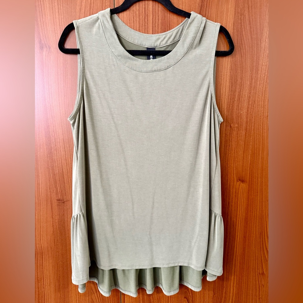 Agnes & Dora Women’s High Low Tank Top Olive Green Size XL